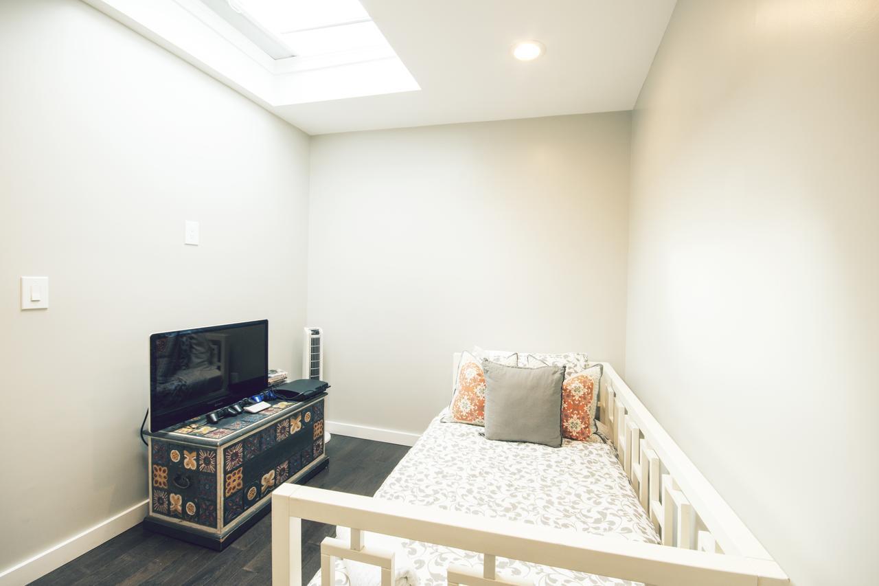 Moblat Bkn Apartment New York Bagian luar foto